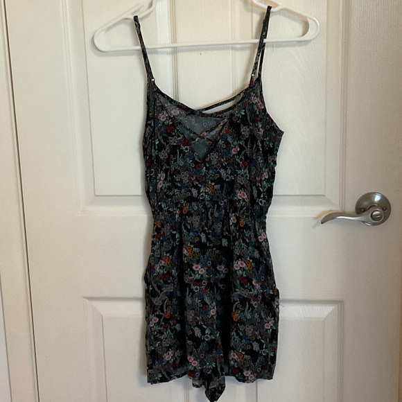 H&M romper - Picture 3 of 5